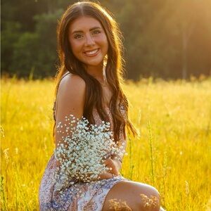 Meet your Posher, Malayna